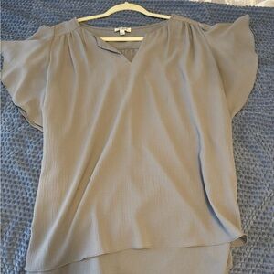 Umgee Light Gray Flutter Sleeve Blouse